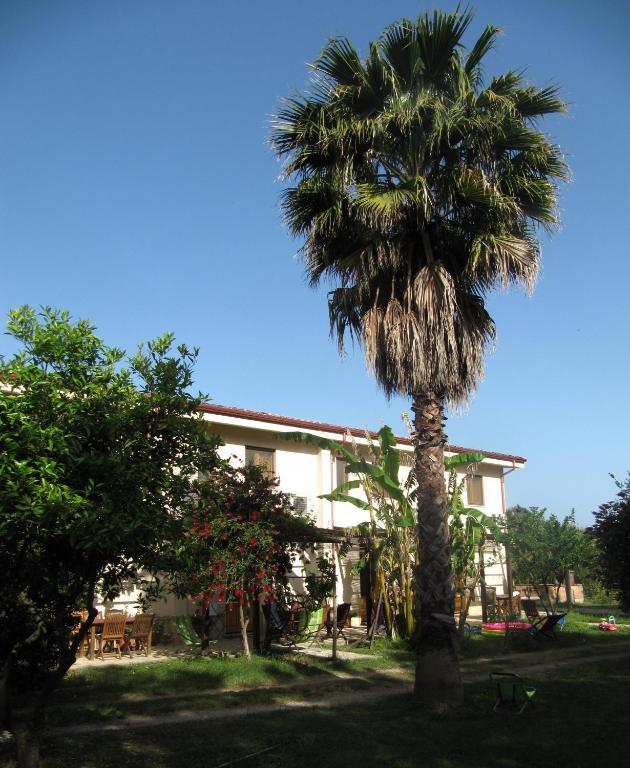 Agriturismo Torre Del Golfo Cropani Zewnętrze zdjęcie