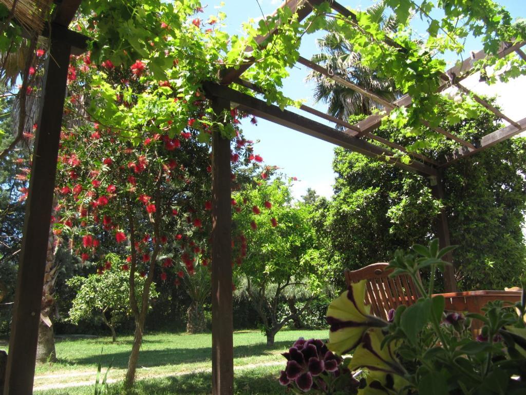 Agriturismo Torre Del Golfo Cropani Zewnętrze zdjęcie